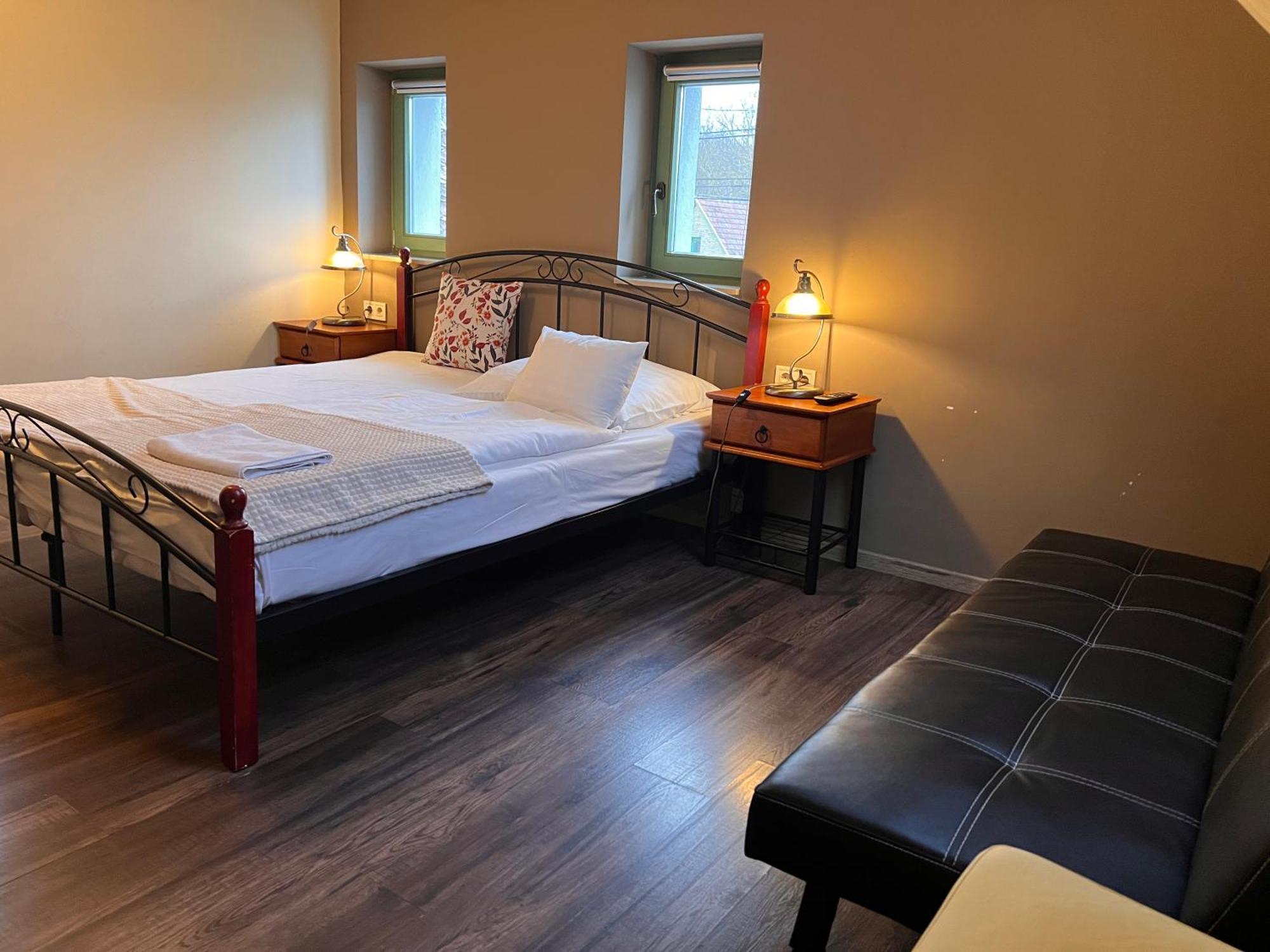 Wein&speiz Fogado Bed & Breakfast